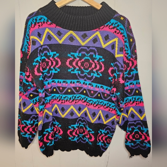 Unbranded Sweaters - Vintage 80s Sweater Black Abstract